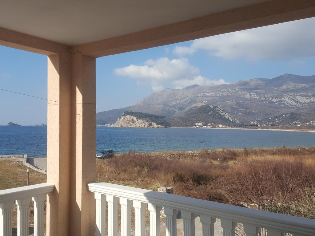 Buljarica Bay Apartments Petrovac Екстериор снимка