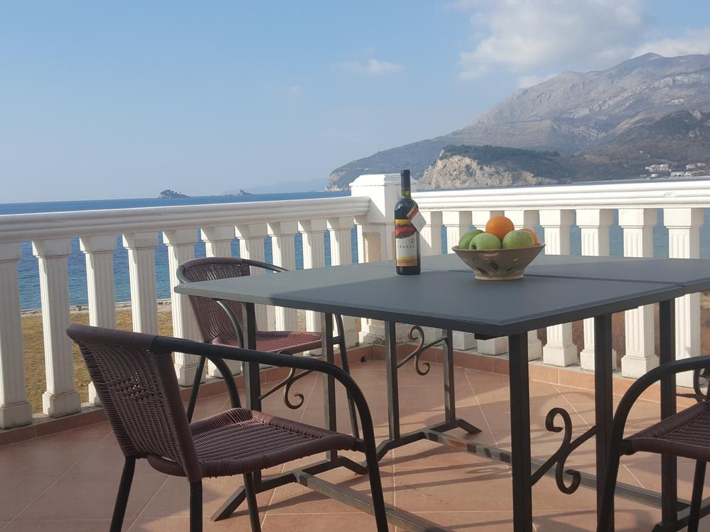 Buljarica Bay Apartments Petrovac Екстериор снимка
