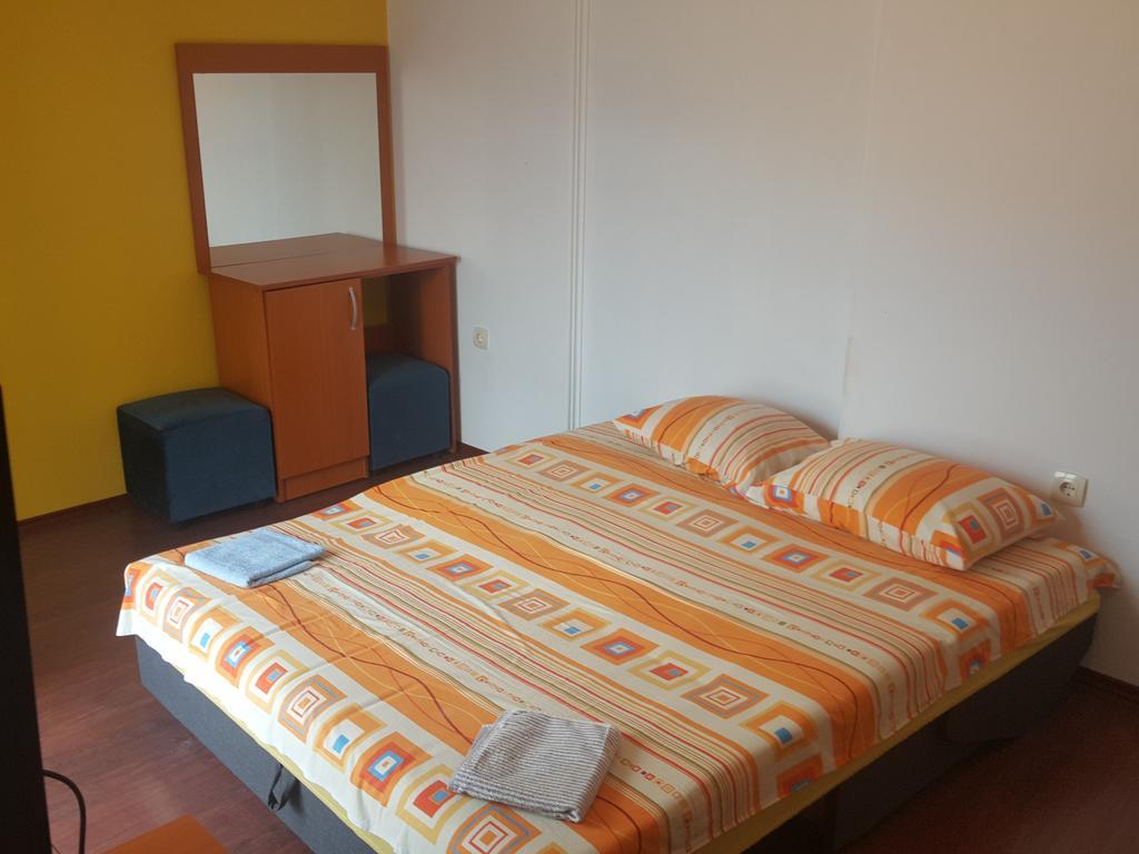 Buljarica Bay Apartments Petrovac Екстериор снимка