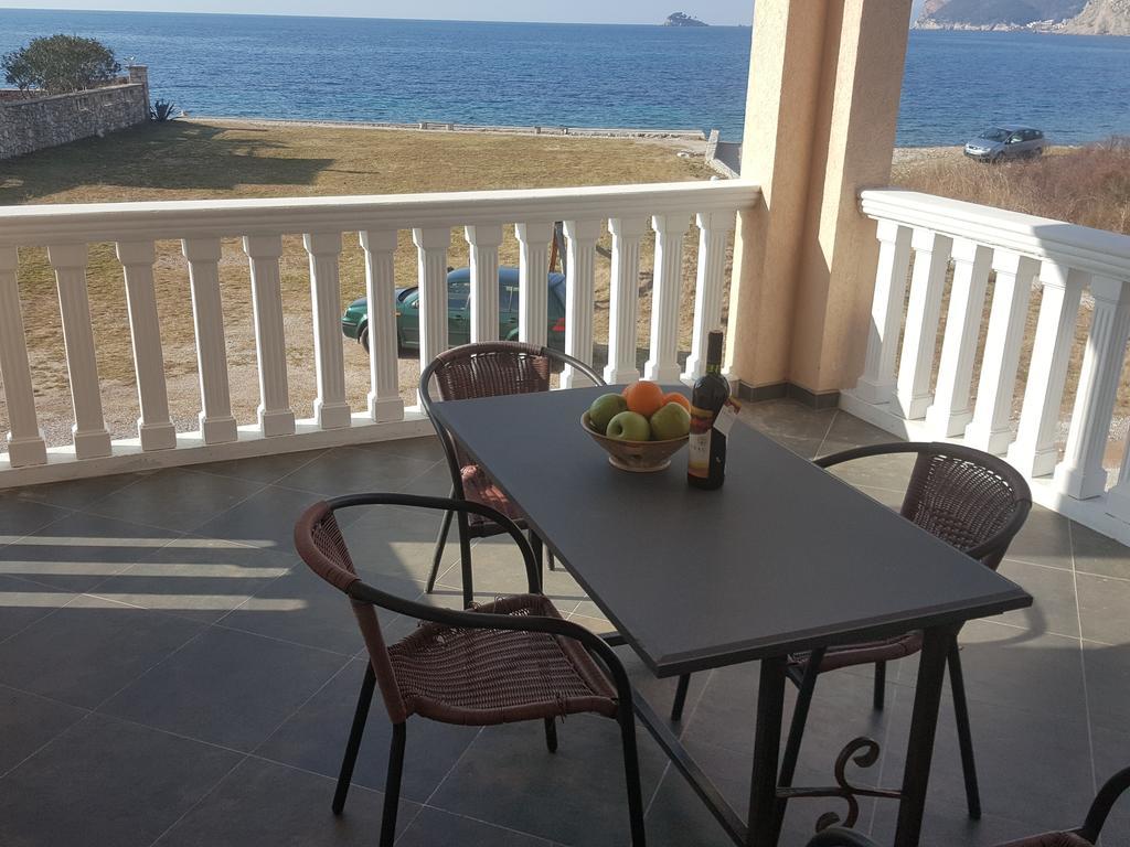 Buljarica Bay Apartments Petrovac Екстериор снимка