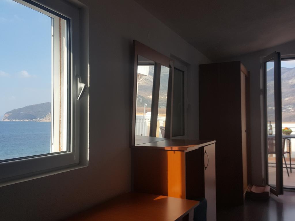 Buljarica Bay Apartments Petrovac Екстериор снимка